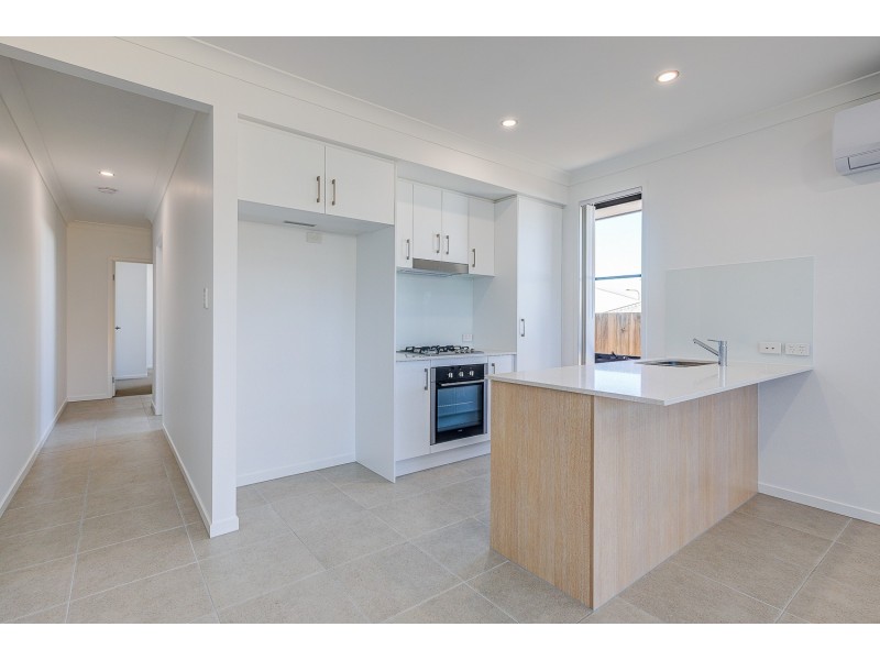 2/78 Mercy Street, Park Ridge QLD 4125