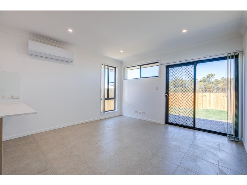 2/78 Mercy Street, Park Ridge QLD 4125