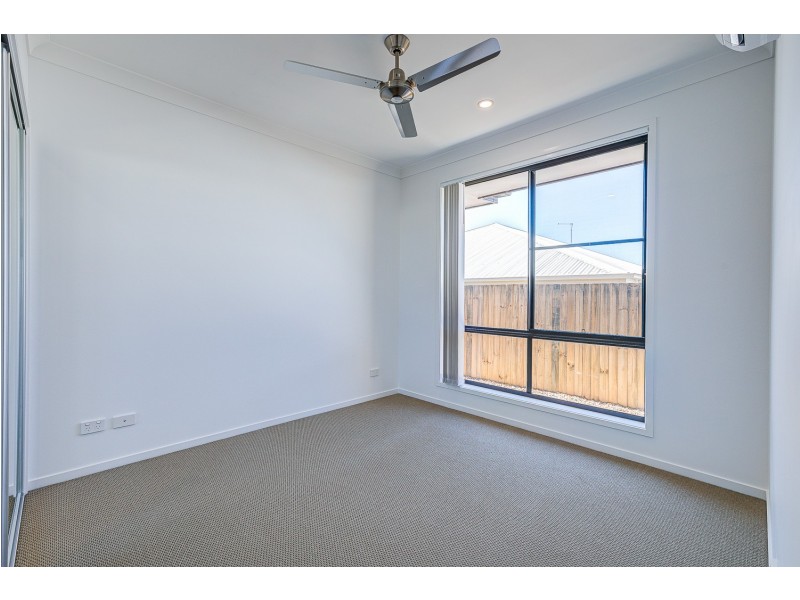 2/78 Mercy Street, Park Ridge QLD 4125