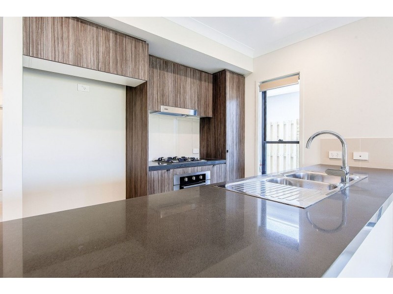 15 Bloom Avenue, Coomera QLD 4209