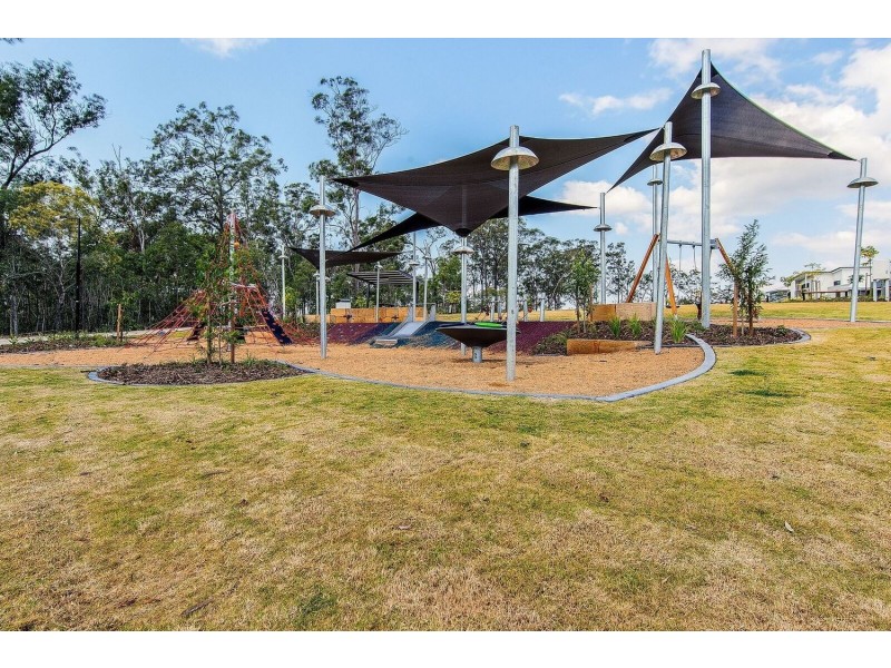 15 Bloom Avenue, Coomera QLD 4209
