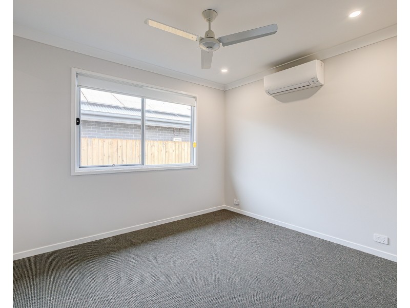 2/4 Wattle Street, Ormeau QLD 4208