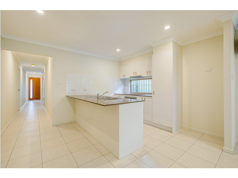 1/20 Heath Terrace, Park Ridge QLD 4125