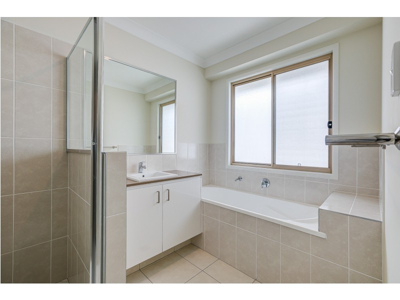 1/20 Heath Terrace, Park Ridge QLD 4125