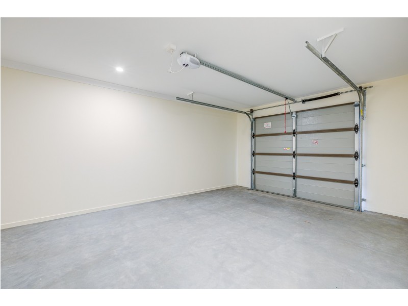 1/10 Bloomfield Avenue, Park Ridge QLD 4125