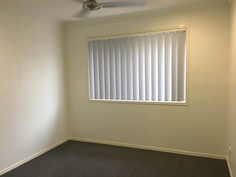 13 Charles Avenue, Pimpama QLD 4209