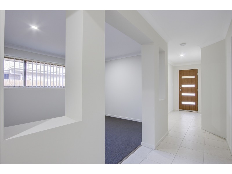 28 Marshall Circuit, Coomera QLD 4209