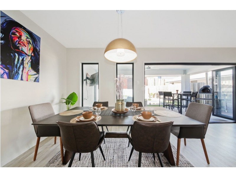 93 Melville Drive, Pimpama QLD 4209