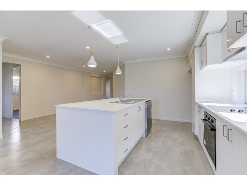 25 Berzins Court, Bahrs Scrub QLD 4207