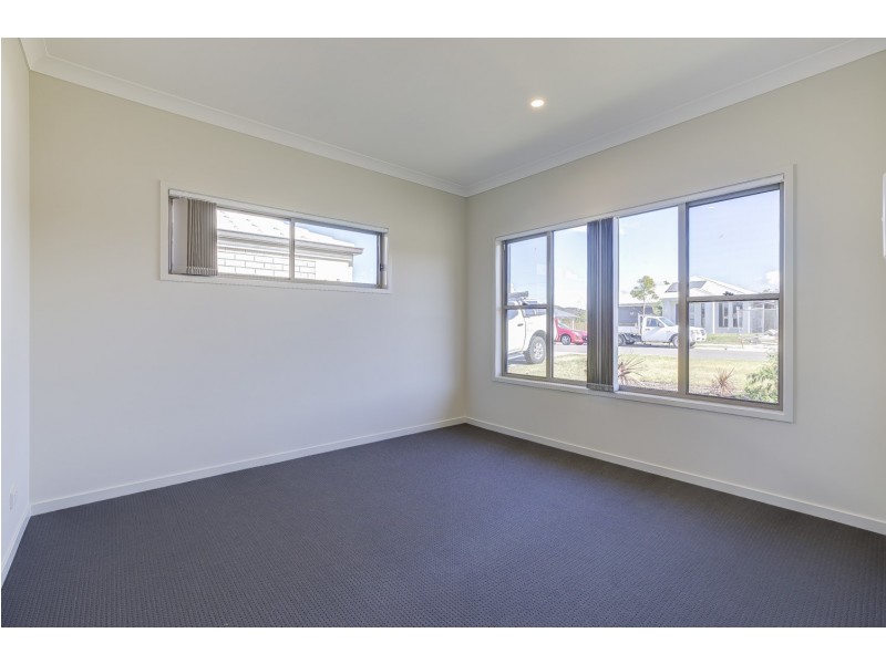 25 Berzins Court, Bahrs Scrub QLD 4207