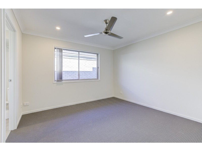 25 Berzins Court, Bahrs Scrub QLD 4207