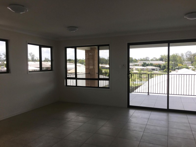 14B St Andrews Drive, Leichhardt QLD 4305