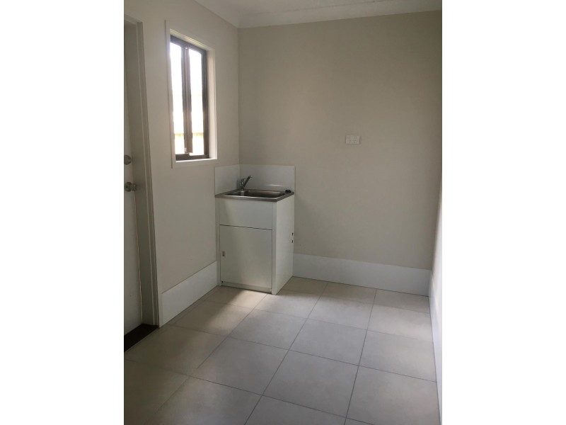 14B St Andrews Drive, Leichhardt QLD 4305