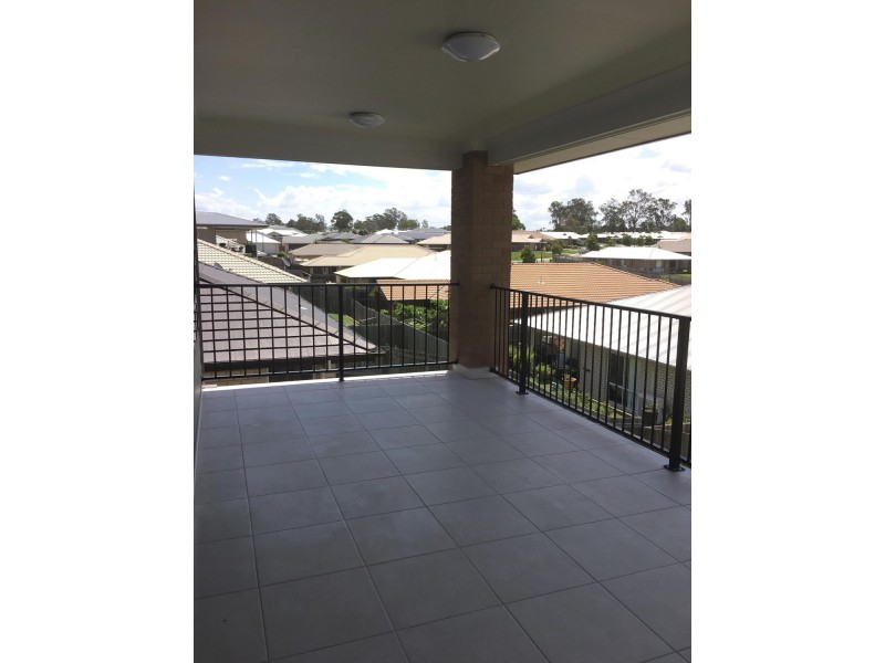 14B St Andrews Drive, Leichhardt QLD 4305