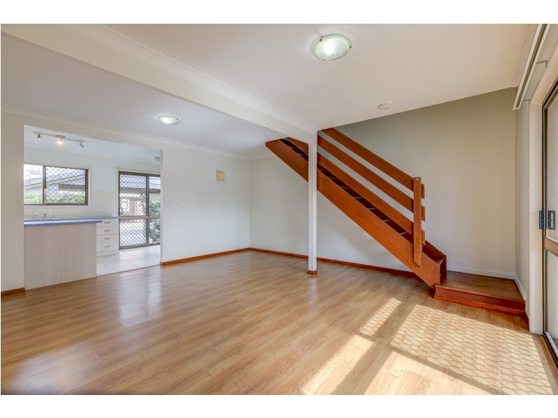 17/10 Damalis Street, Woodridge QLD 4114