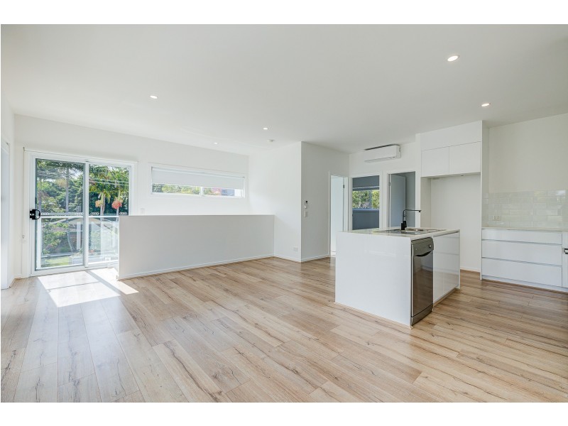 1/35 Salmon Street, Southport QLD 4215