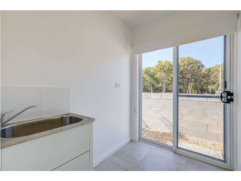 1/35 Salmon Street, Southport QLD 4215