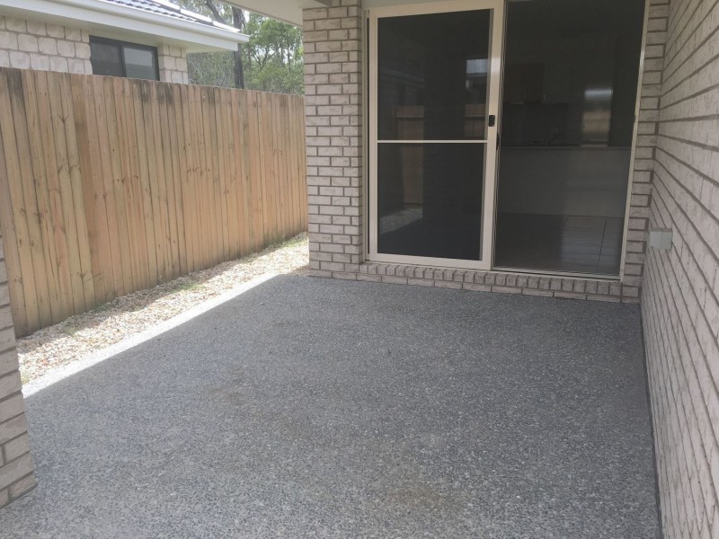 26 Hollyoak Crescent, Pimpama QLD 4209