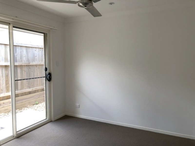 35 Damian Leeding Way, Upper Coomera QLD 4209