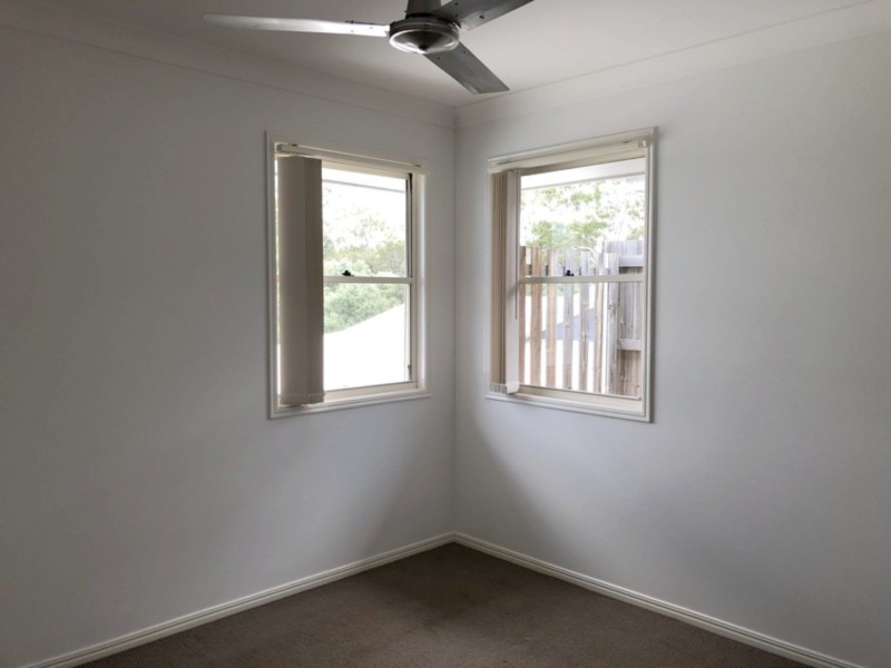35 Damian Leeding Way, Upper Coomera QLD 4209