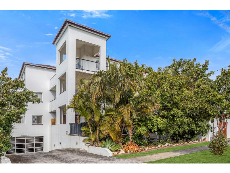 1/97 Muir Street, Labrador QLD 4215