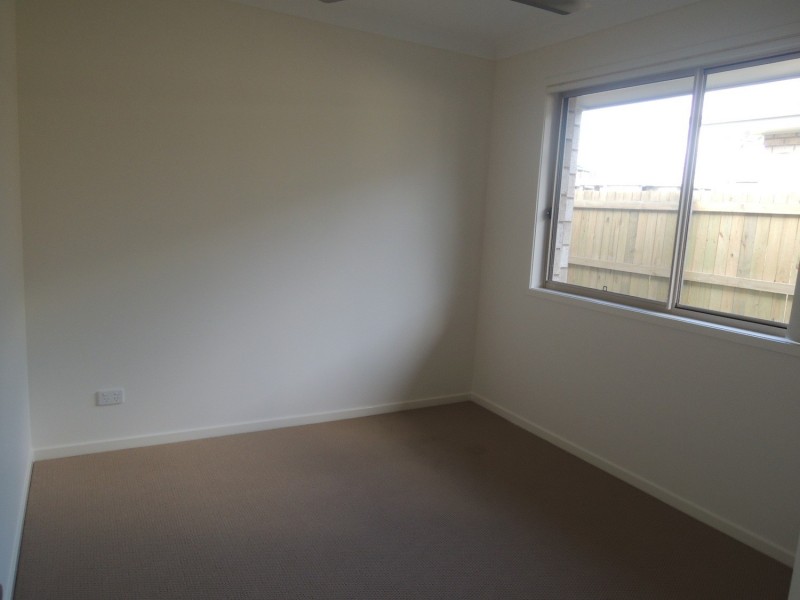 14 Sunstone Avenue, Pimpama QLD 4209