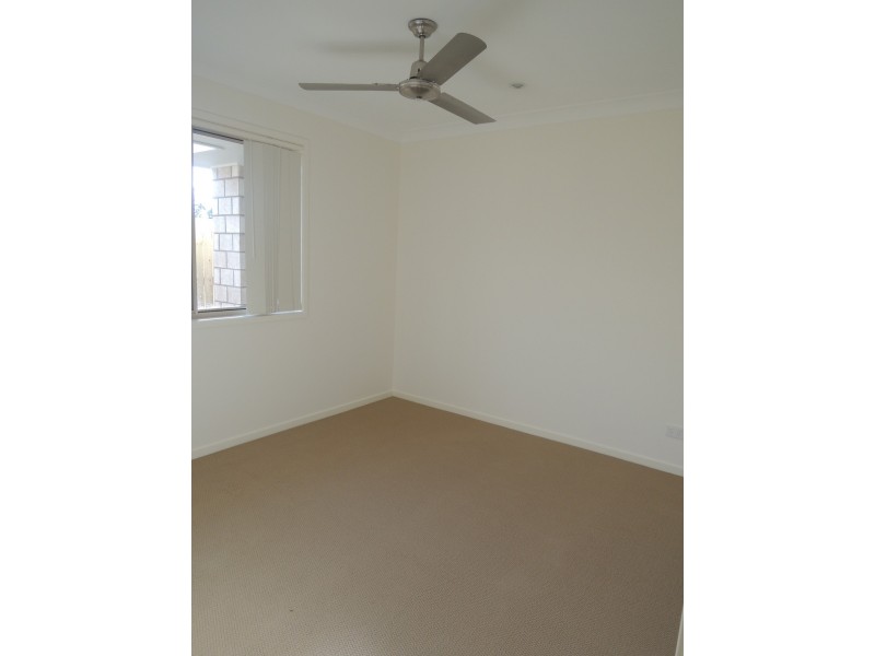 14 Sunstone Avenue, Pimpama QLD 4209