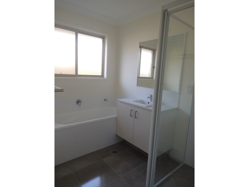 14 Sunstone Avenue, Pimpama QLD 4209