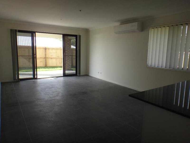 16 Jotown Drive, Coomera QLD 4209