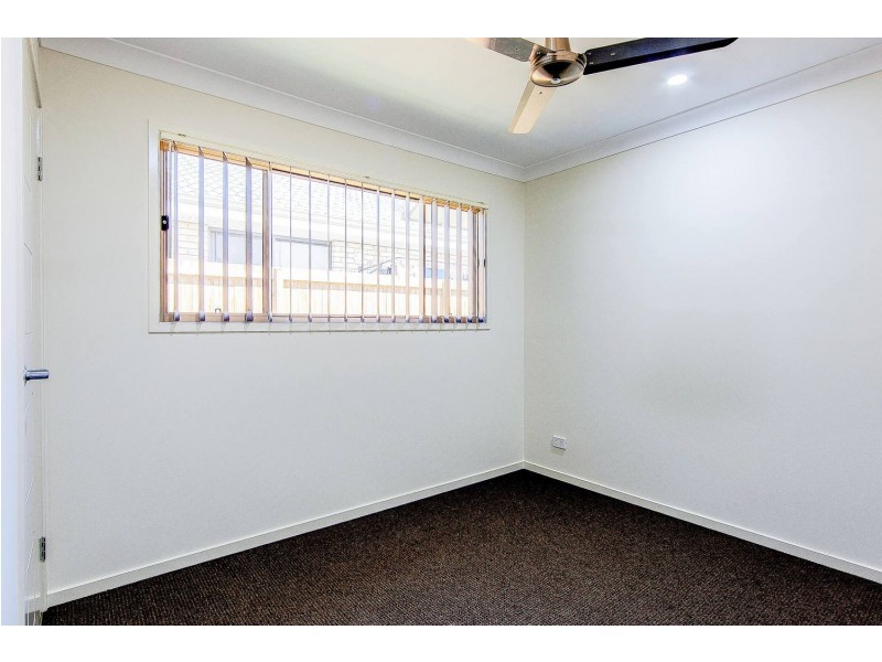 26 Dysart Drive, Holmview QLD 4207