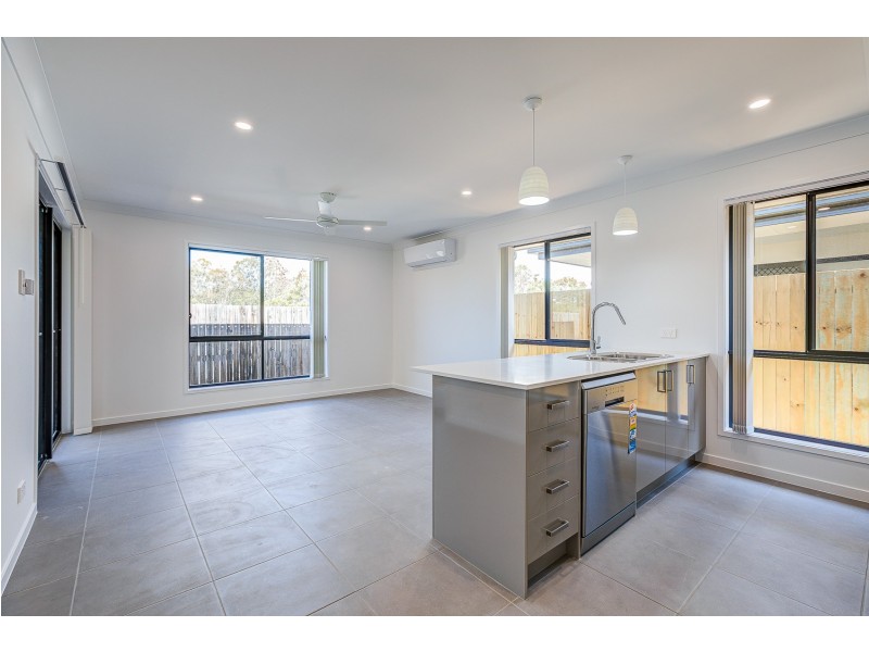 6 Heron Lane, Bahrs Scrub QLD 4207