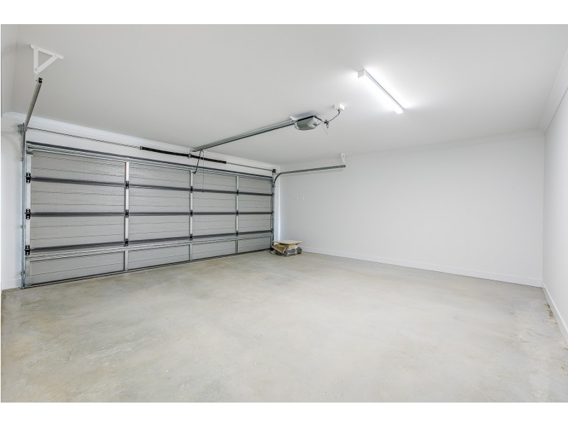 6 Heron Lane, Bahrs Scrub QLD 4207