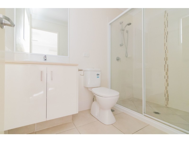 30 Milbrook Street, Pimpama QLD 4209