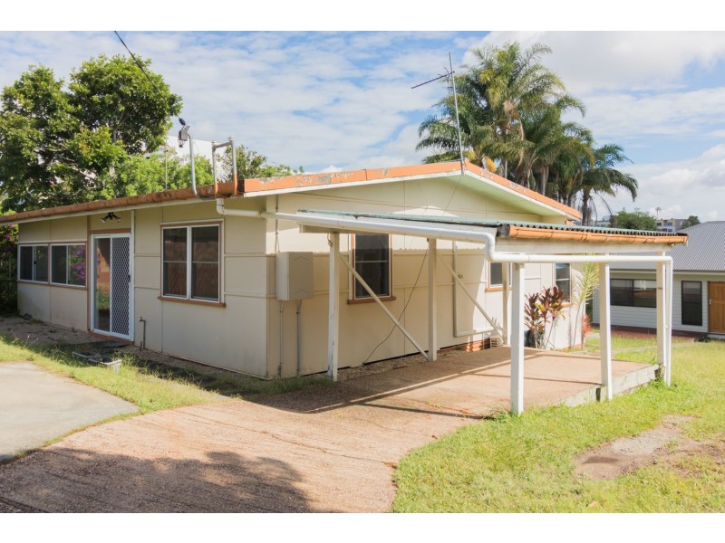 25 Minnie Street, Southport QLD 4215