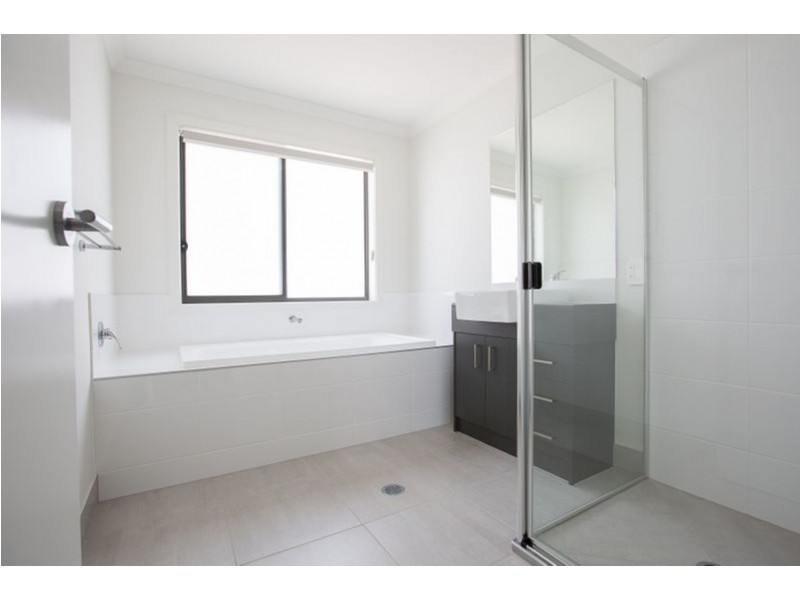 4/16 Beadman Street, Willow Vale QLD 4209