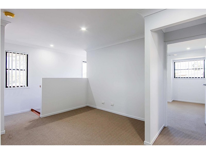 1 Innsbruck Way, Bahrs Scrub QLD 4207