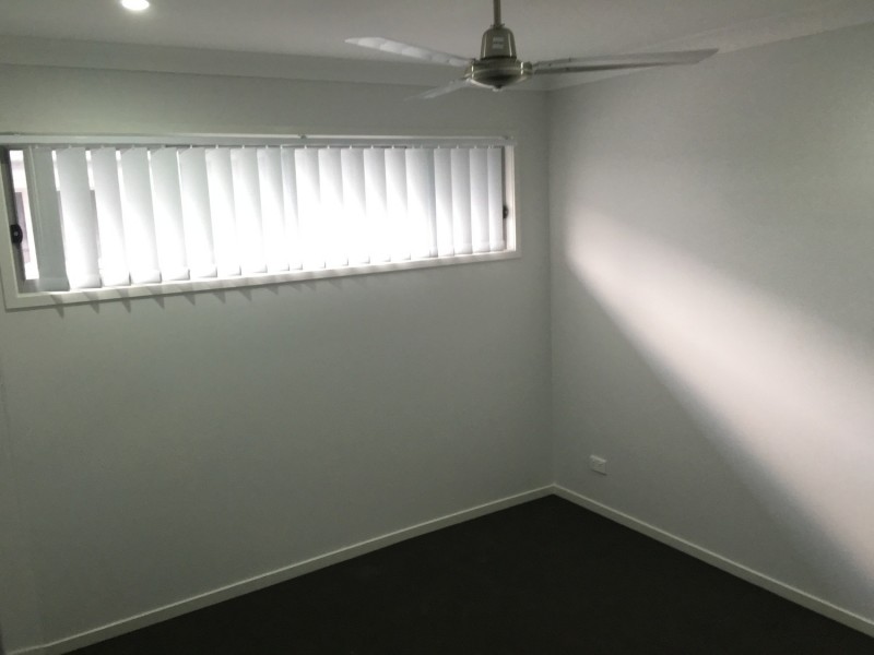11 Hillsborough Place, Pimpama QLD 4209