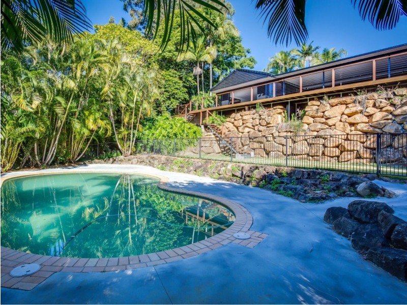 3 Duke Court, Tallai QLD 4213
