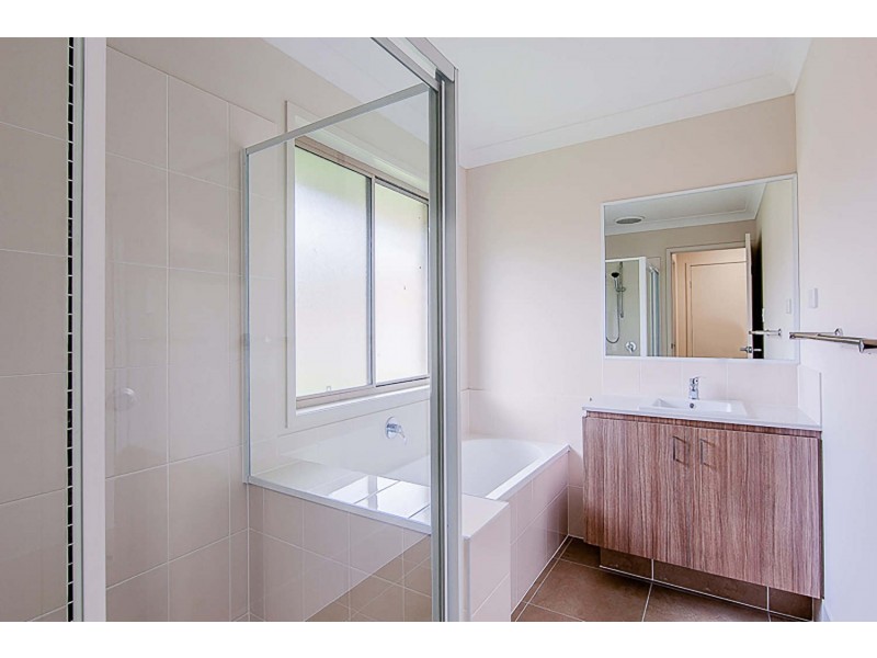 42  Clermont Street, Holmview QLD 4207