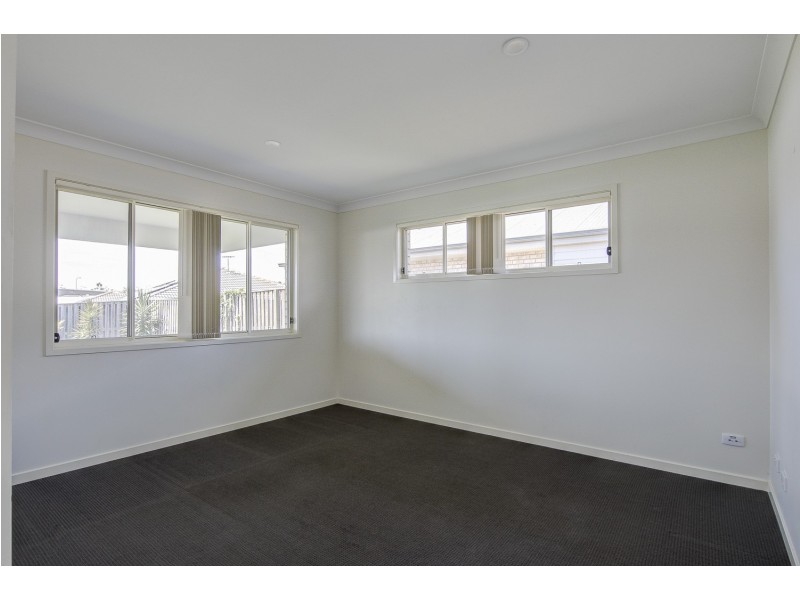 12 Pisces Court, Coomera QLD 4209