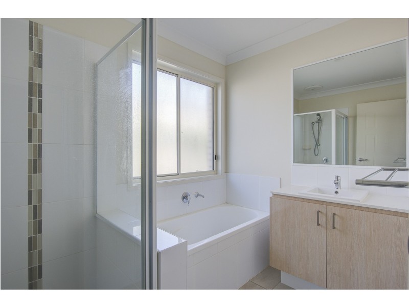 12 Pisces Court, Coomera QLD 4209