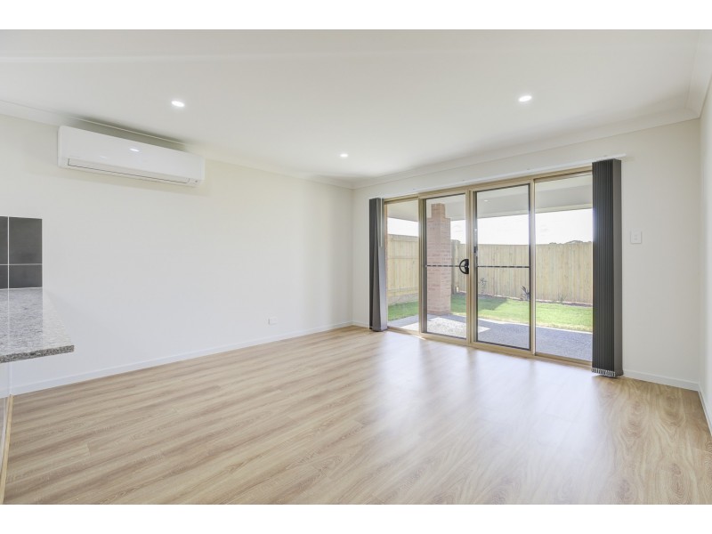 26 Scott Young Drive, Coomera QLD 4209