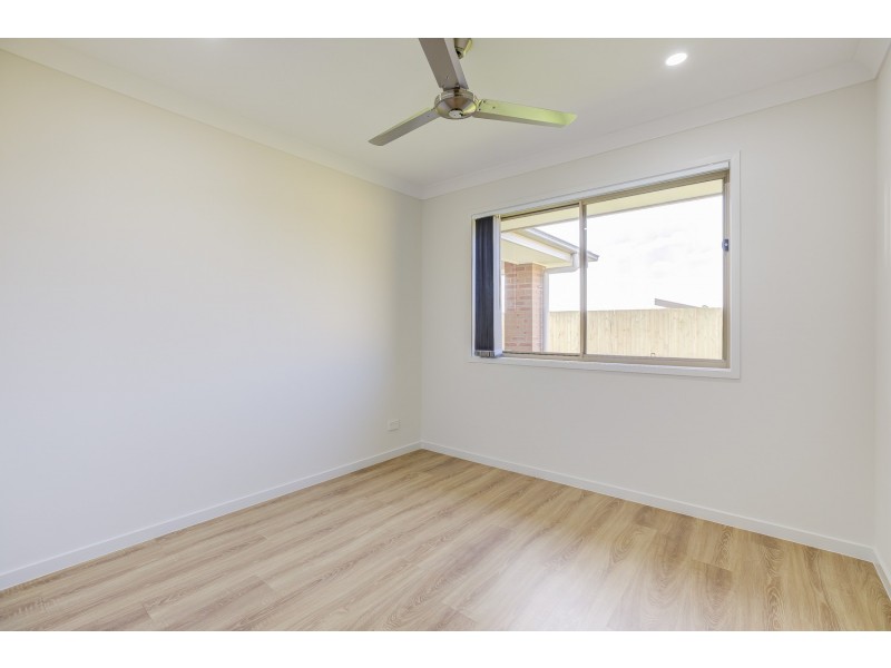 26 Scott Young Drive, Coomera QLD 4209