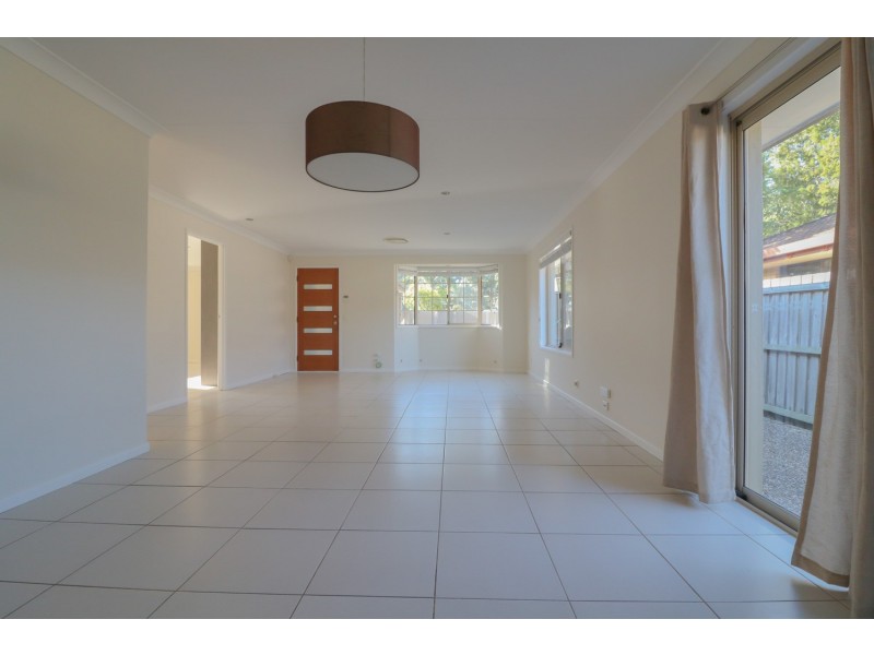 13 Turana Street, Coombabah QLD 4216