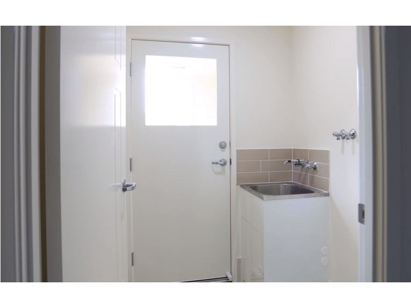 6 Hazel Street, Pimpama QLD 4209