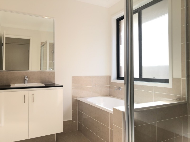 19 Brightstar Street, Ormeau QLD 4208