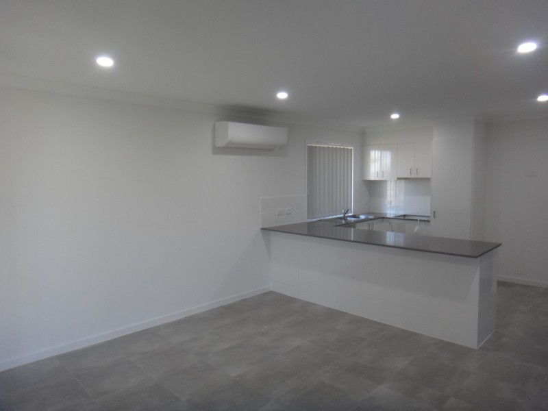 25 Bassett Lane, Rosewood QLD 4340