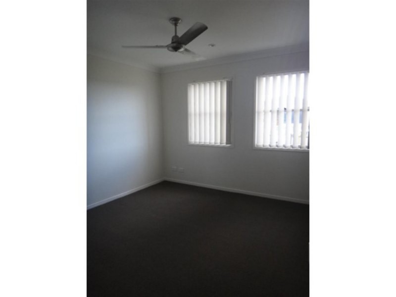 63 Damian Leeding Way, Upper Coomera QLD 4209