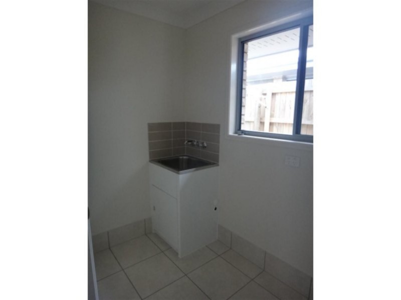 63 Damian Leeding Way, Upper Coomera QLD 4209