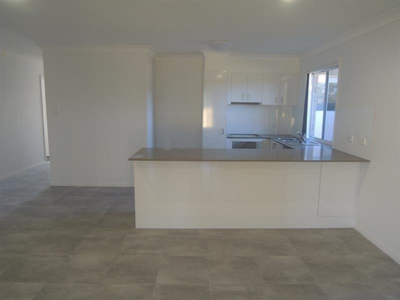 45 Matas Drive, Pimpama QLD 4209